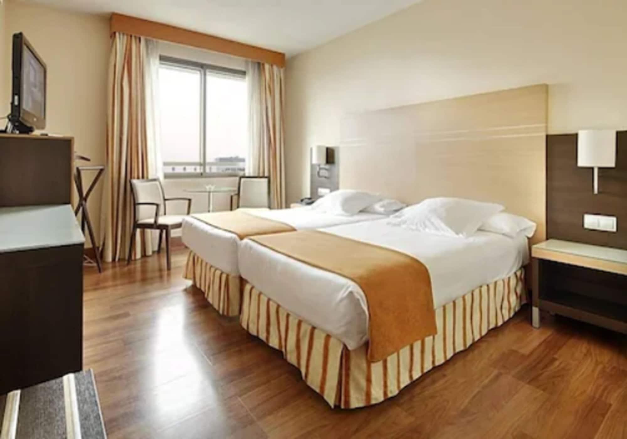 Hotel Blanca De Navarra Pamplona Eksteriør billede