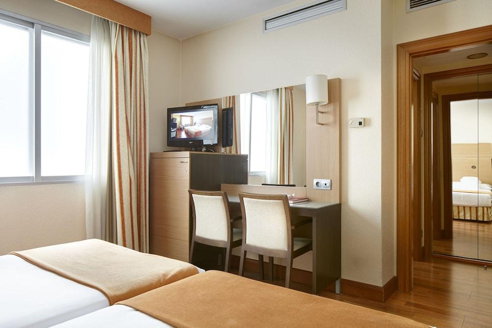 Hotel Blanca De Navarra Pamplona Eksteriør billede