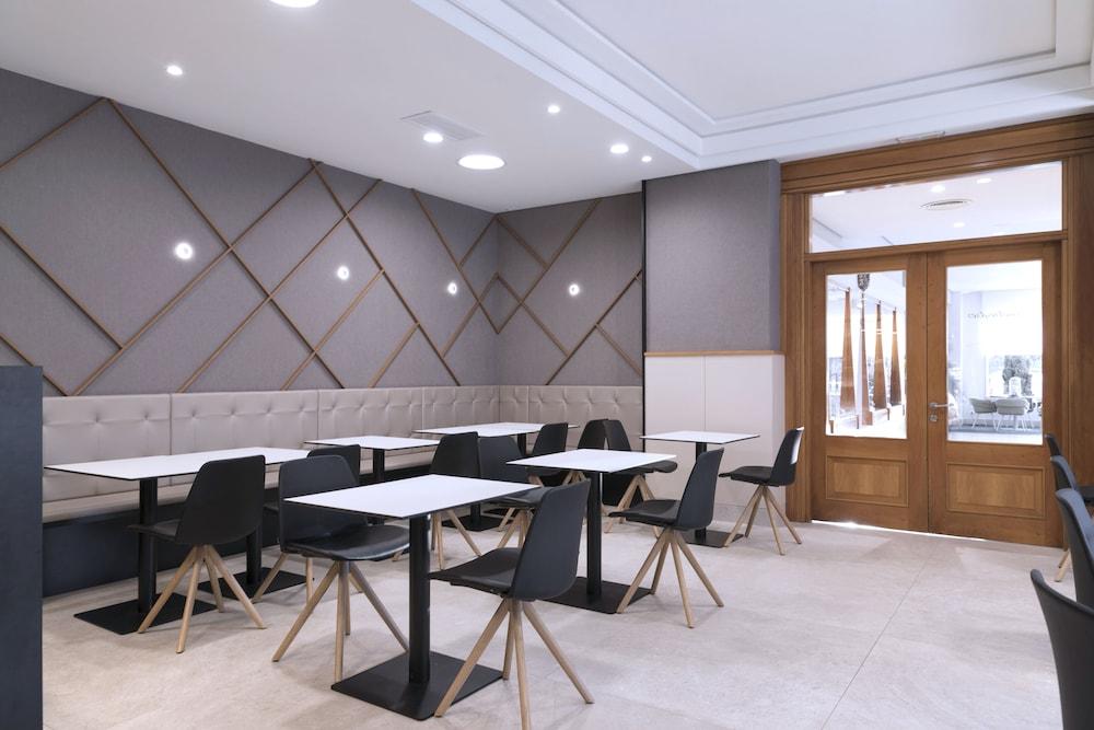 Hotel Blanca De Navarra Pamplona Eksteriør billede