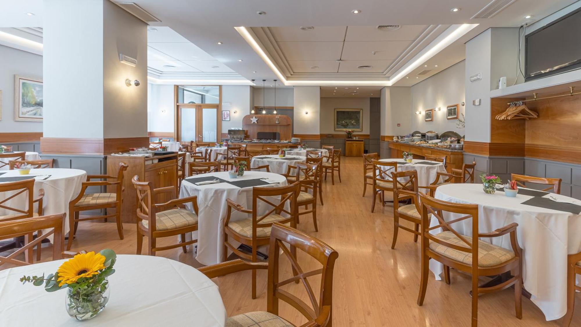Hotel Blanca De Navarra Pamplona Eksteriør billede