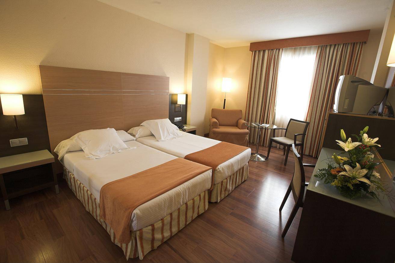 Hotel Blanca De Navarra Pamplona Værelse billede